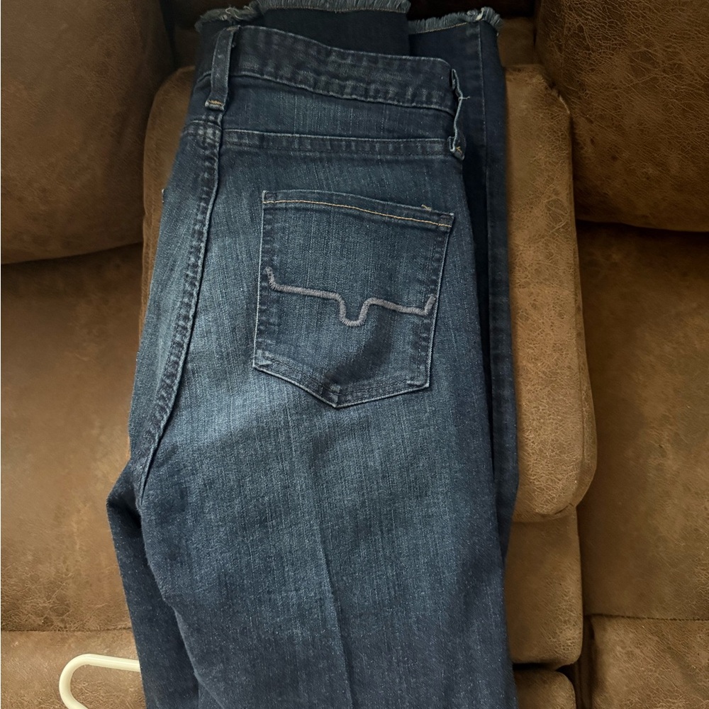 Women’s  Dark Blue Denim Jeans - Classic Straight Fit